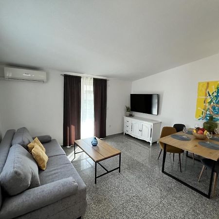 Apartment Lorun 47 Tar-Vabriga 외부 사진