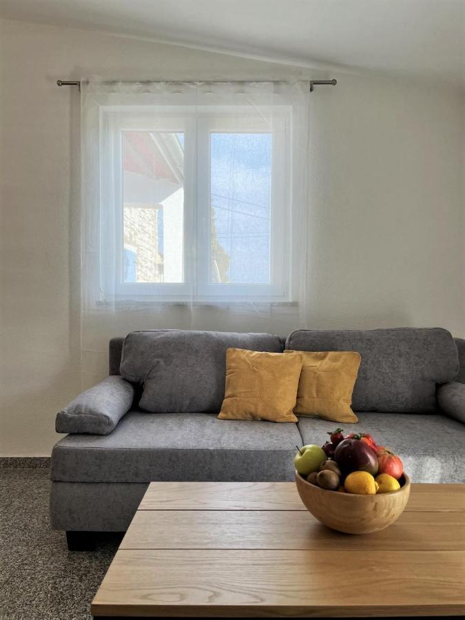 Apartment Lorun 47 Tar-Vabriga 외부 사진